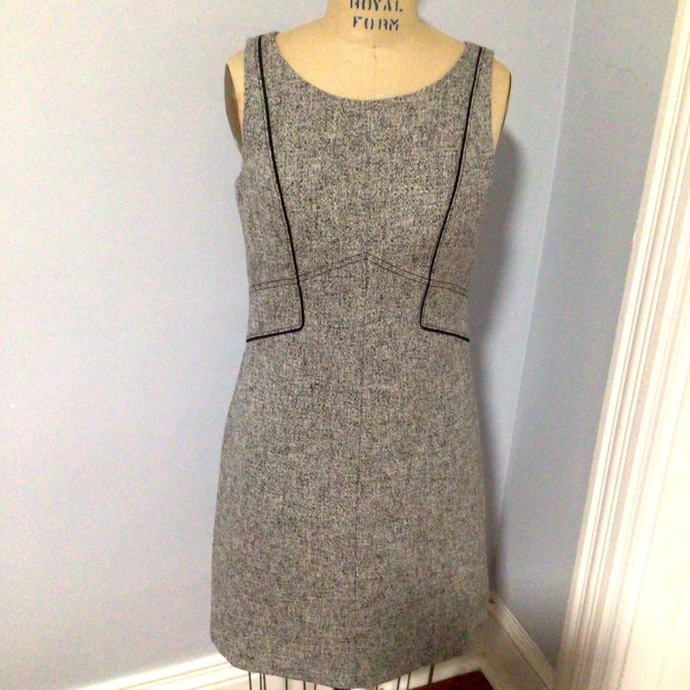 White House Black Market Dress size 6. New with tag